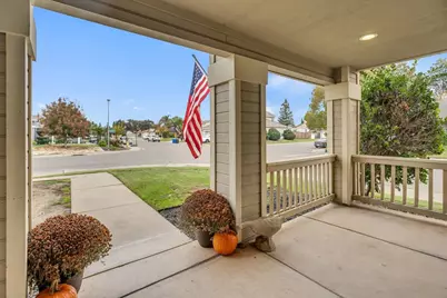 192 Oakwilde, Galt, CA 95632 - Photo 5
