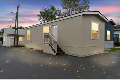 E F Street #4, Oakdale, CA 95361 - Photo 1
