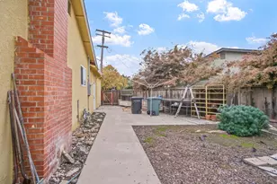 201 Eagle Ct, Modesto, CA 95350 - Photo 23