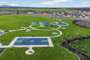 10124 Wayfaring Dr, Stockton, CA 95219 - Photo 45