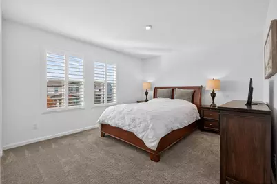 10124 Wayfaring Drive, Stockton, CA 95219 - Photo 29