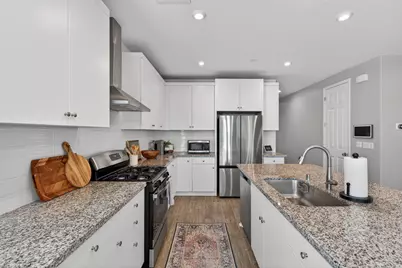 10124 Wayfaring Drive, Stockton, CA 95219 - Photo 5