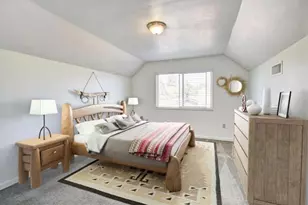 9946 Redstone Dr, Sacramento, CA 95827 - Photo 13