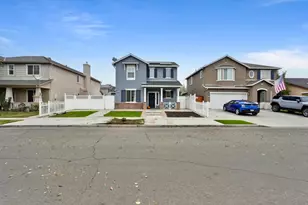 2363 Old Rose Ln, Turlock, CA 95382 - Photo 3