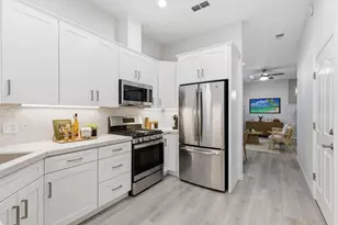 1900 6th St, Sacramento, CA 95811 - Photo 21