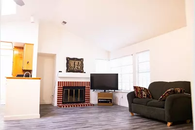 2263 Sandcastle Way, Sacramento, CA 95833 - Photo 7