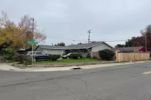 2187 Montecito Way, Sacramento, CA 95822 - Photo 9