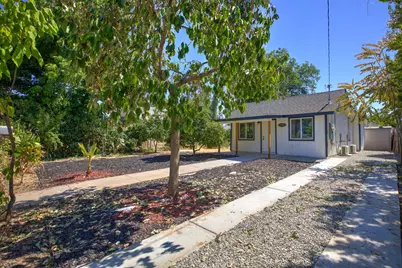 2328 Boxwood Street, Sacramento, CA 95815 - Photo 3