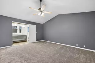 736 E Louise Ave, Manteca, CA 95336 - Photo 13