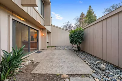 138 Hartnell Place, Sacramento, CA 95825 - Photo 21