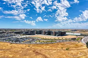 9224 Farmstead Cir, Roseville, CA 95747 - Photo 21