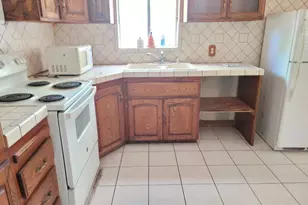 4205 Sierra Vista Ave, Sacramento, CA 95820 - Photo 15