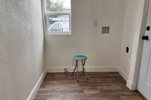 326 S Stanislaus St, Stockton, CA 95203 - Photo 23