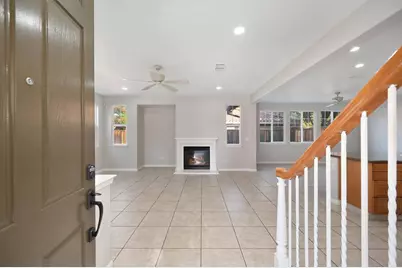 207 W Moraga Street, Tracy, CA 95391 - Photo 5