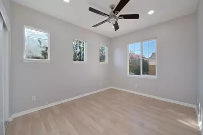 207 W Moraga Street, Tracy, CA 95391 - Photo 41