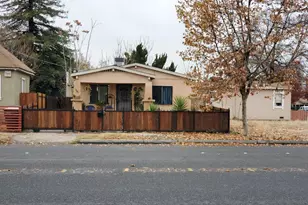 219 I St, Modesto, CA 95351 - Photo 3