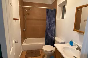 219 I St, Modesto, CA 95351 - Photo 7