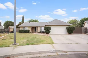 328 Burns Creek Ct, Waterford, CA 95386 - Photo 1