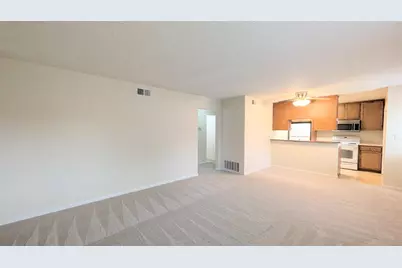 9048 El Cajon Way #1, Sacramento, CA 95826 - Photo 3