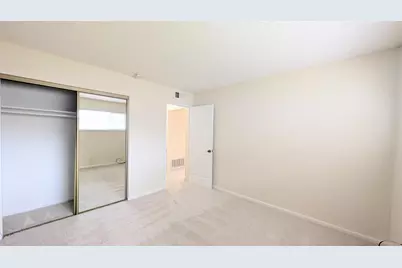 9048 El Cajon Way #1, Sacramento, CA 95826 - Photo 15