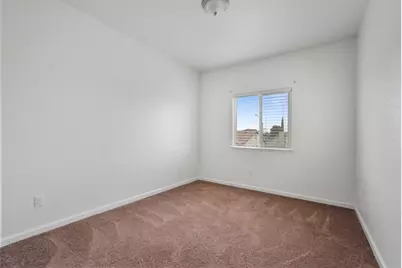 1974 Gus Villalta Drive, Los Banos, CA 93635 - Photo 21