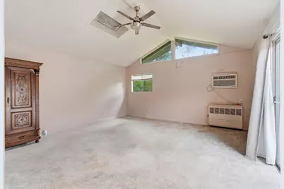 1147 N Country Club Boulevard, Stockton, CA 95204 - Photo 27