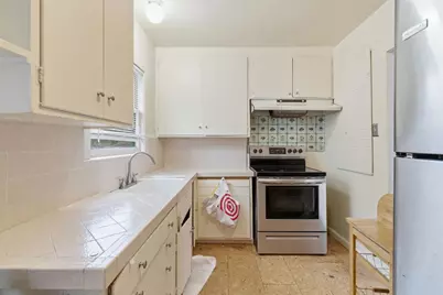 1147 N Country Club Boulevard, Stockton, CA 95204 - Photo 21