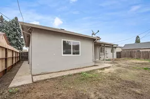 322 W Turner Rd, Lodi, CA 95240 - Photo 15