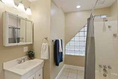 116 E Noble Street, Stockton, CA 95204 - Photo 15