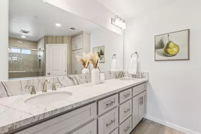 5129 Tegan Road, Elk Grove, CA 95758 - Photo 9