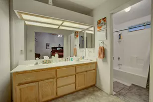 8507 Carlin Ave, Sacramento, CA 95823 - Photo 21