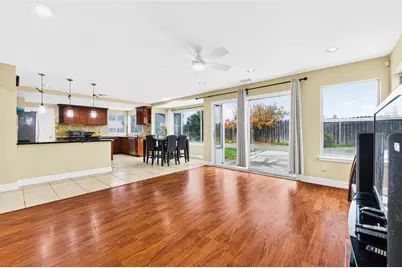 8880 Inisheer Way, Sacramento, CA 95828 - Photo 11