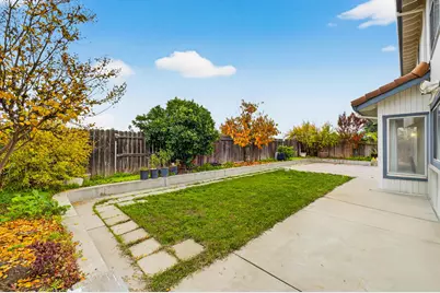 8880 Inisheer Way, Sacramento, CA 95828 - Photo 49
