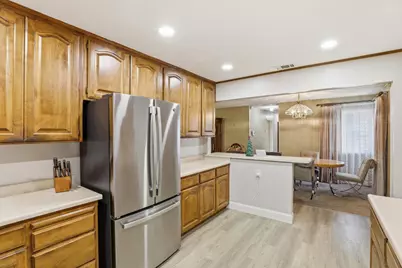 8945 Rosewood Drive, Sacramento, CA 95826 - Photo 13
