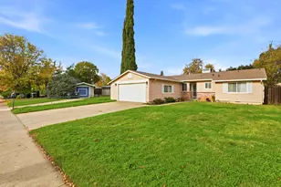 8945 Rosewood Dr, Sacramento, CA 95826 - Photo 3