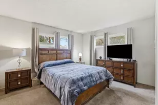 8945 Rosewood Dr, Sacramento, CA 95826 - Photo 19