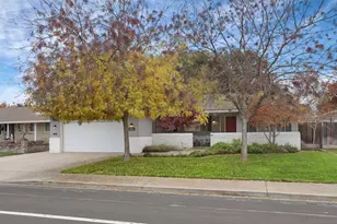 1021 S Mills Ave, Lodi, CA 95242 - Photo 3