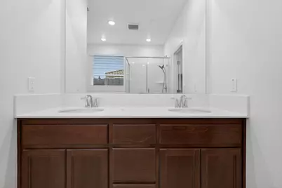 2340 Bellows Way, Lodi, CA 95242 - Photo 33