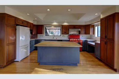 23484 Saint Andrews Court, Auburn, CA 95602 - Photo 13