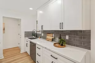 8832 Canarsie Ave, Orangevale, CA 95662 - Photo 13