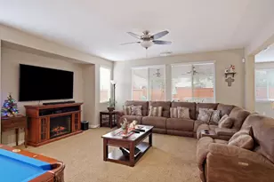 4245 Silver Lupine Dr, Turlock, CA 95382 - Photo 9