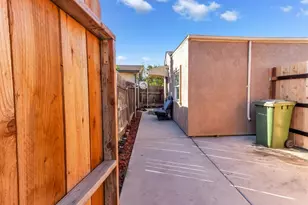 320 Acacia St, Lodi, CA 95240 - Photo 27