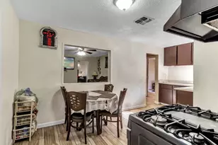 320 Acacia St, Lodi, CA 95240 - Photo 11