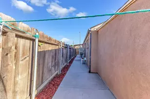 320 Acacia St, Lodi, CA 95240 - Photo 29