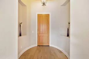 2726 Heritage Park Ln, Sacramento, CA 95835 - Photo 7