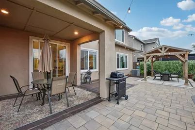 1008 Solar Flare Way, Roseville, CA 95747 - Photo 9