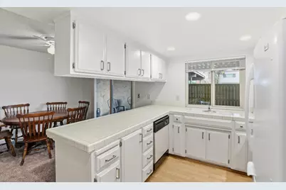 6025 Casa Alegre, Carmichael, CA 95608 - Photo 9