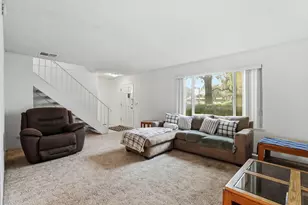 6025 Casa Alegre, Carmichael, CA 95608 - Photo 5