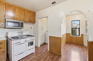 5025 8th, Sacramento, CA 95820 - Photo 13