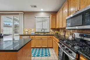 1463 Evergreen Ct, Tracy, CA 95376 - Photo 9